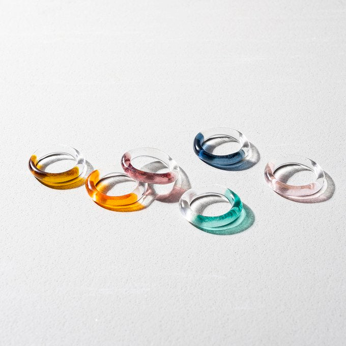 日本多色半透明玻璃戒指